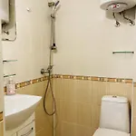Sunny For 4 Guests 2 Minutes From High Street Apartamento *