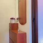 Apartamento Sunny For 4 Guests 2 Minutes From High Street Stara Zagora