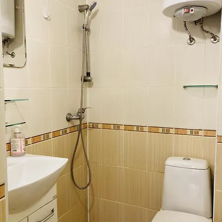 Sunny For 4 Guests 2 Minutes From High Street Apartmán *